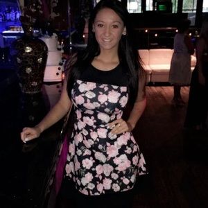 Meet your Posher, Arnela